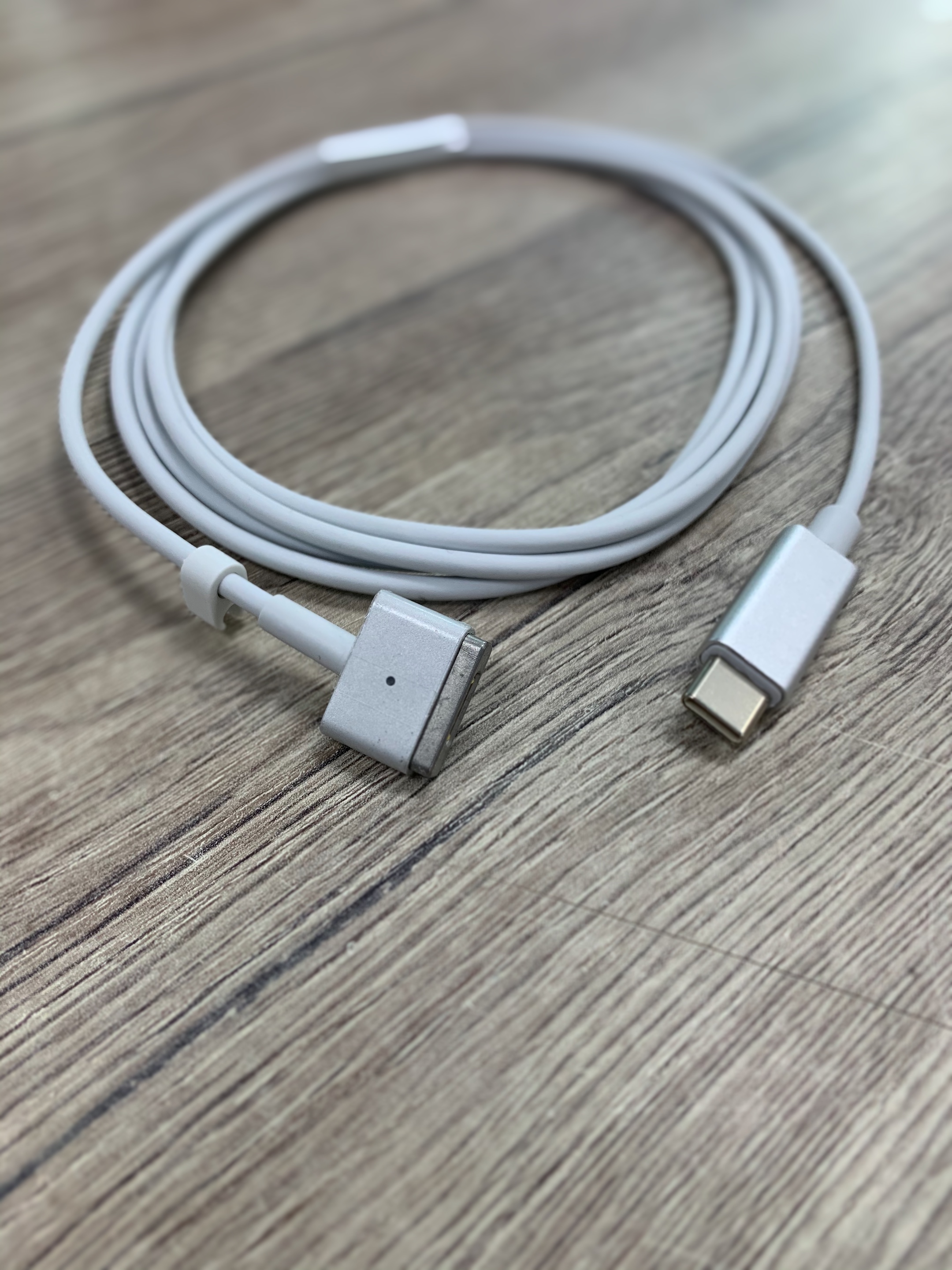USB-C MacBook töltőkábel 