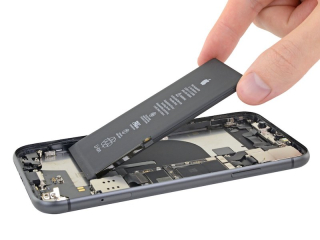 iPhone XS Max akkumulátor csere 6 hónap garanciával (hibaüzenet nélkül)