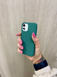 Prémium minőségű alap árkategóriás tok fenyőzöld színben iPhone 12 Mini