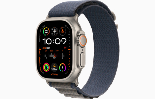 Apple Watch Ultra 2 GPS + Cellular, 49 mm-es titántok, kék Alpesi pánt 