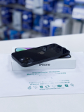 Használt Apple iPhone 14 128GB kártyafüggetlen mobiltelefon éjfekete színben