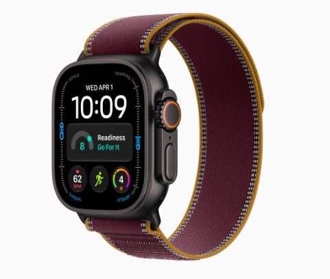 Apple Watch Ultra 4 GPS + Cellular, 49 mm-es fekete titántok, burgundi terep pánt